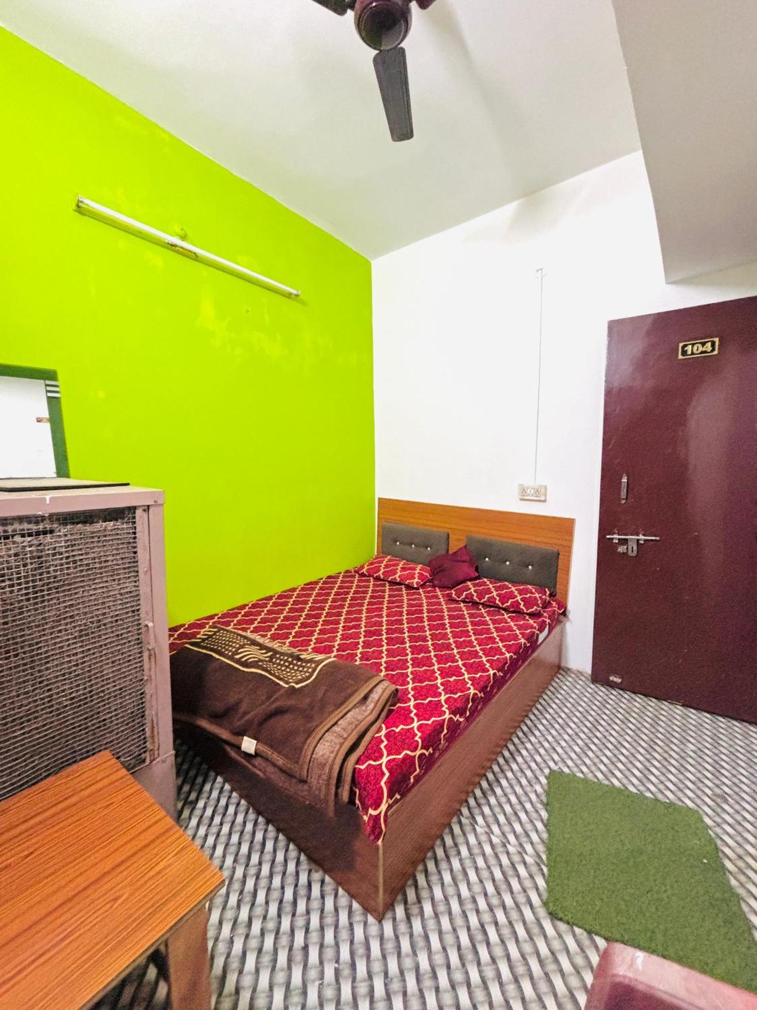 Shivalay Paying Guest House Váránaszi Kültér fotó