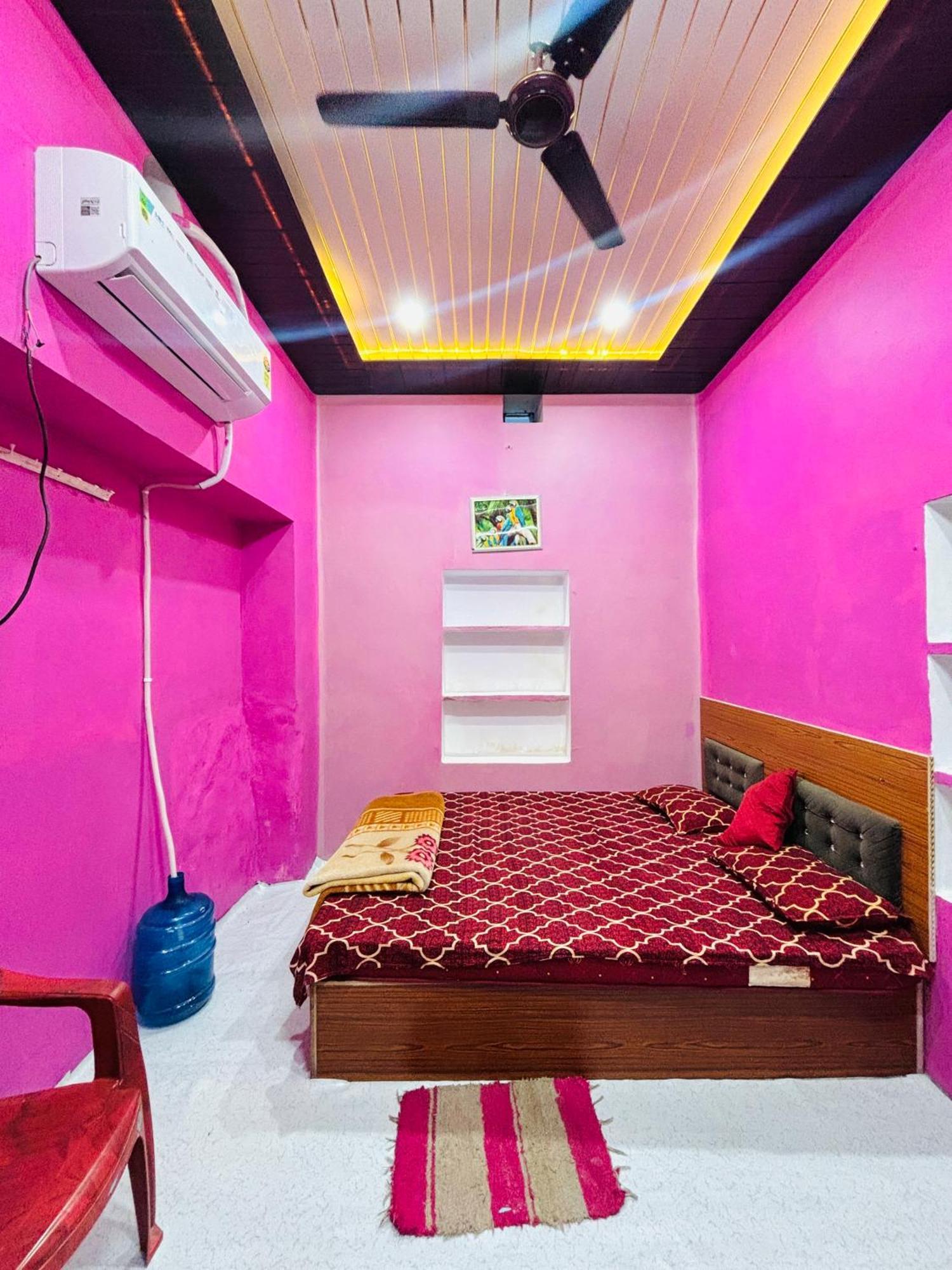 Shivalay Paying Guest House Váránaszi Kültér fotó