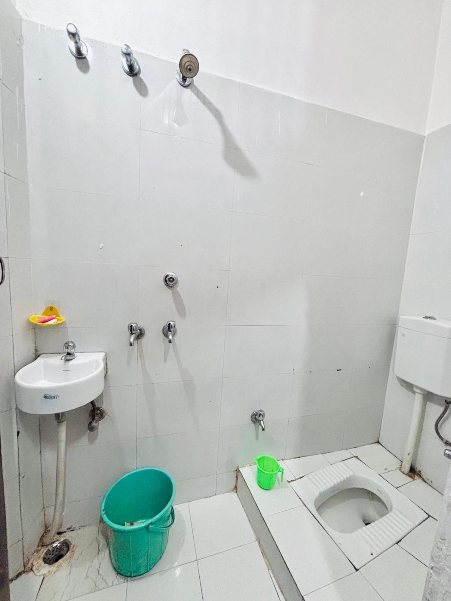 Shivalay Paying Guest House Váránaszi Kültér fotó